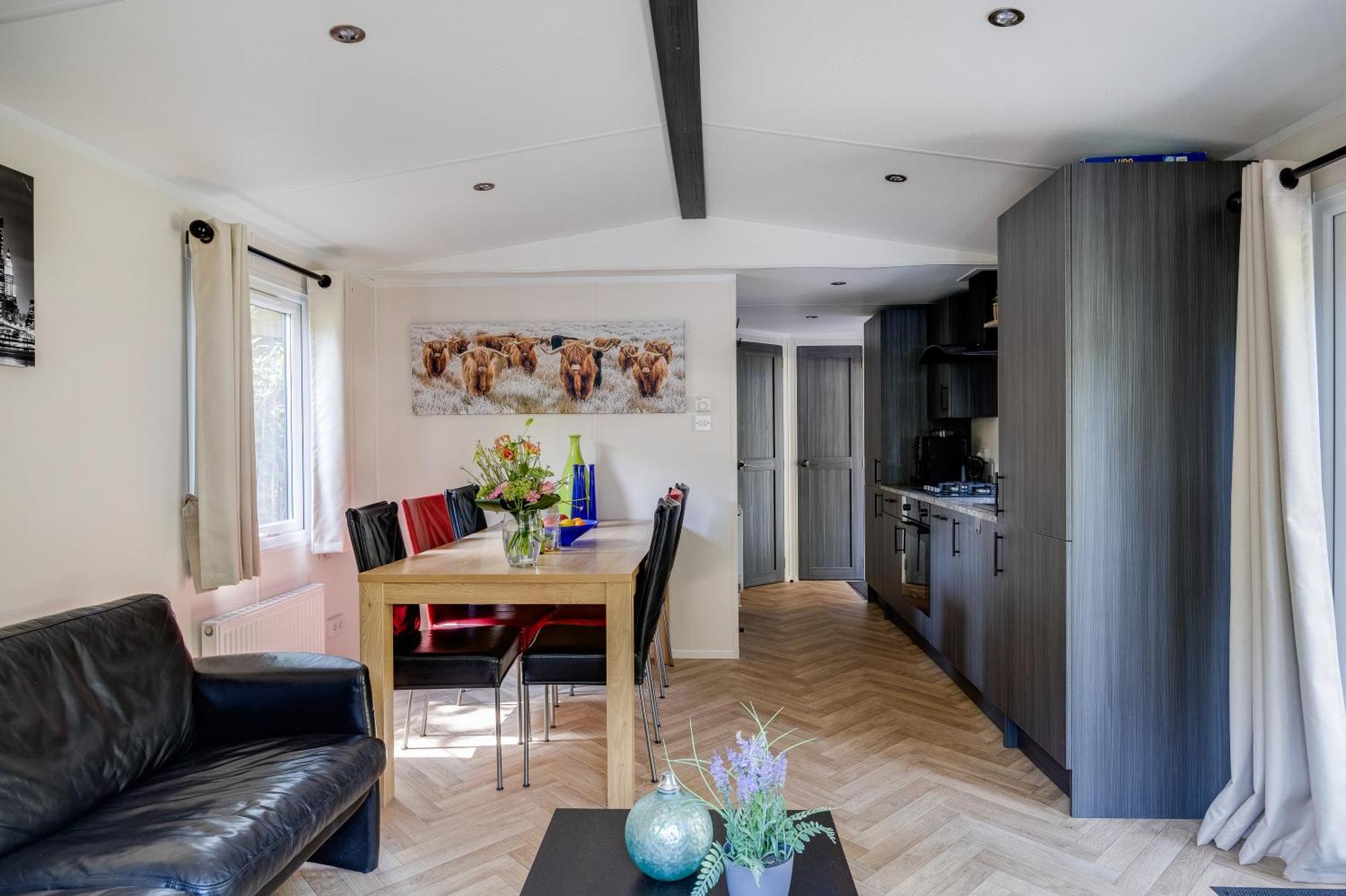 Veluwe Hoenderloo Luxury Chalet With Private Sauna And Hot Tub - Swimming Pool Tennis Court Supermarket Bowling Alley Theatre And Entertainment For Children Exterior foto